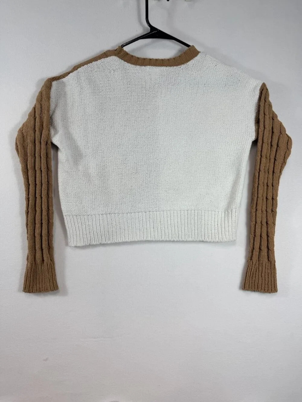 Derek Heart Women’s Small Brown Ivory Colorblock Cable Knit Cropped Sweater - Picture 12 of 15